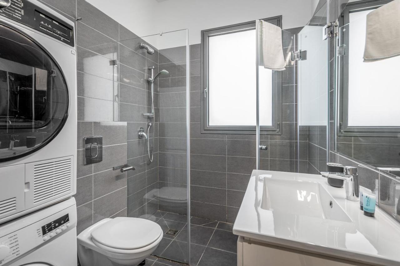 Superb 1,5 Bdr W Balcony Close To The Beach Tel Awiw Zewnętrze zdjęcie